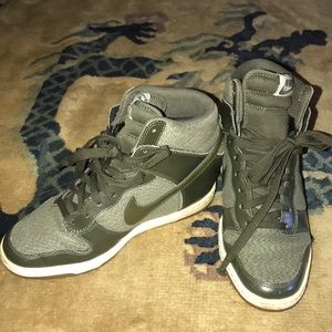 Nike sky hi wedge sneakers